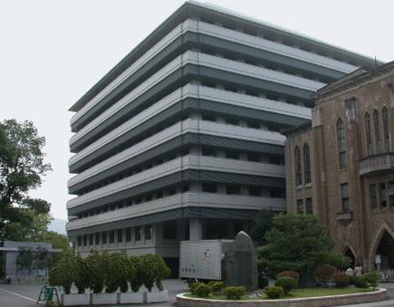 老化研が入居する基礎医学学舎